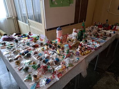 Коледна бъркотевица 4